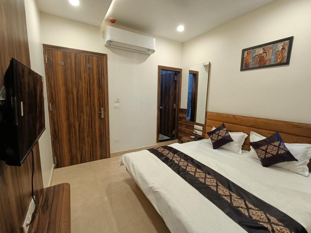 Hotel Vrinda Inn Udaipur Exterior foto
