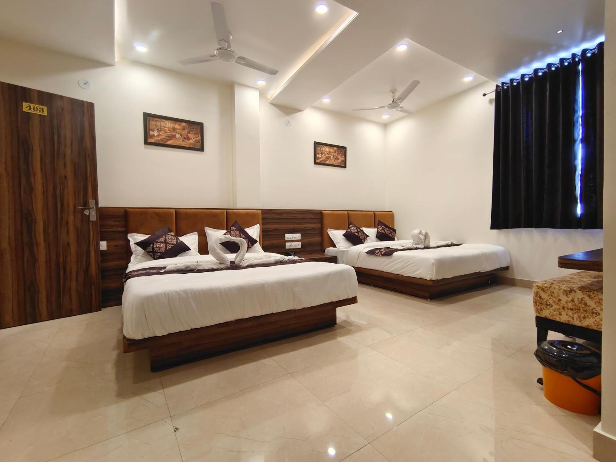 Hotel Vrinda Inn Udaipur Exterior foto